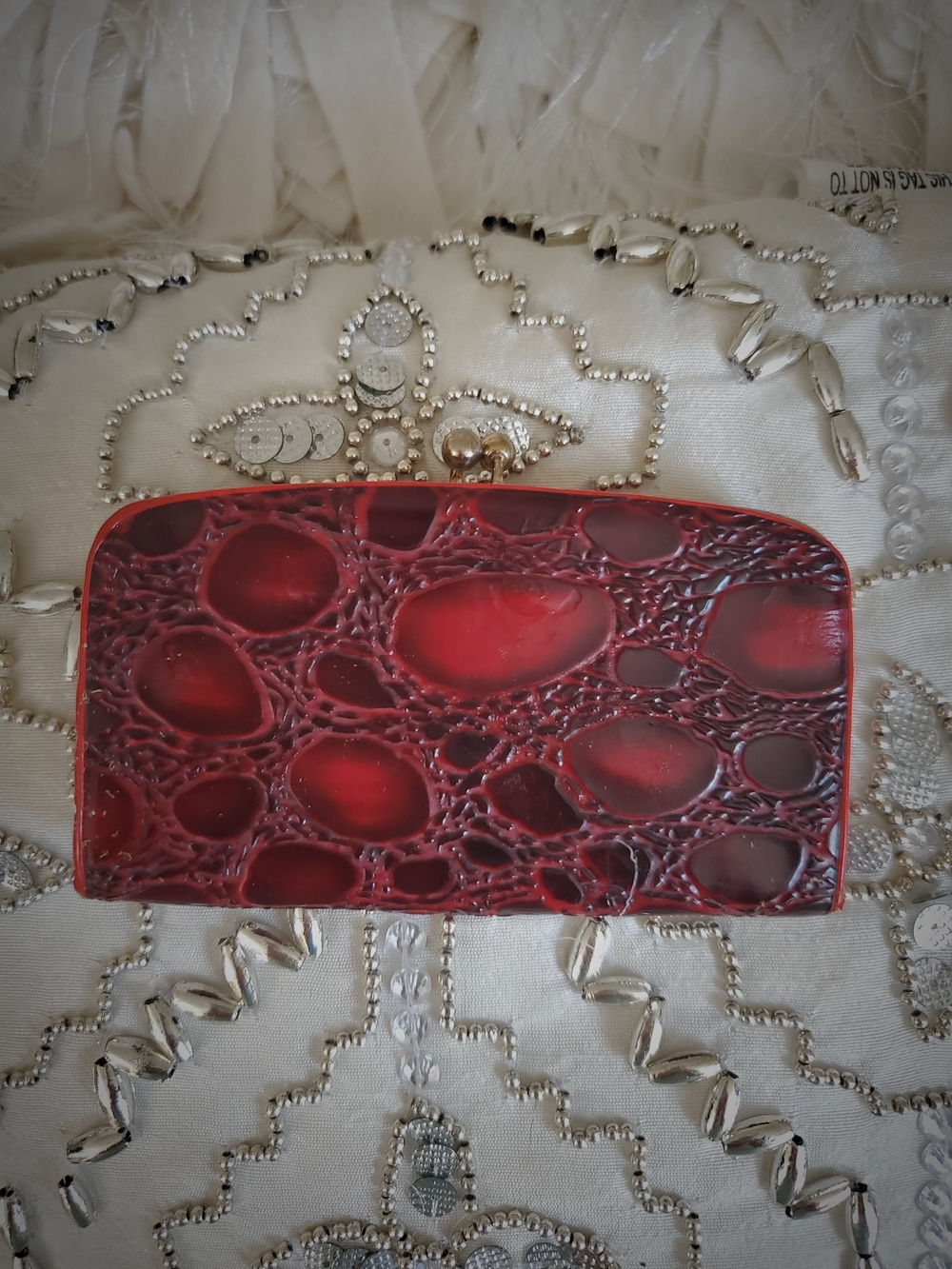 Vintage Red Textured Women's Mini Coin Purse